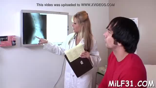 Horny darling gives wet oral sex job